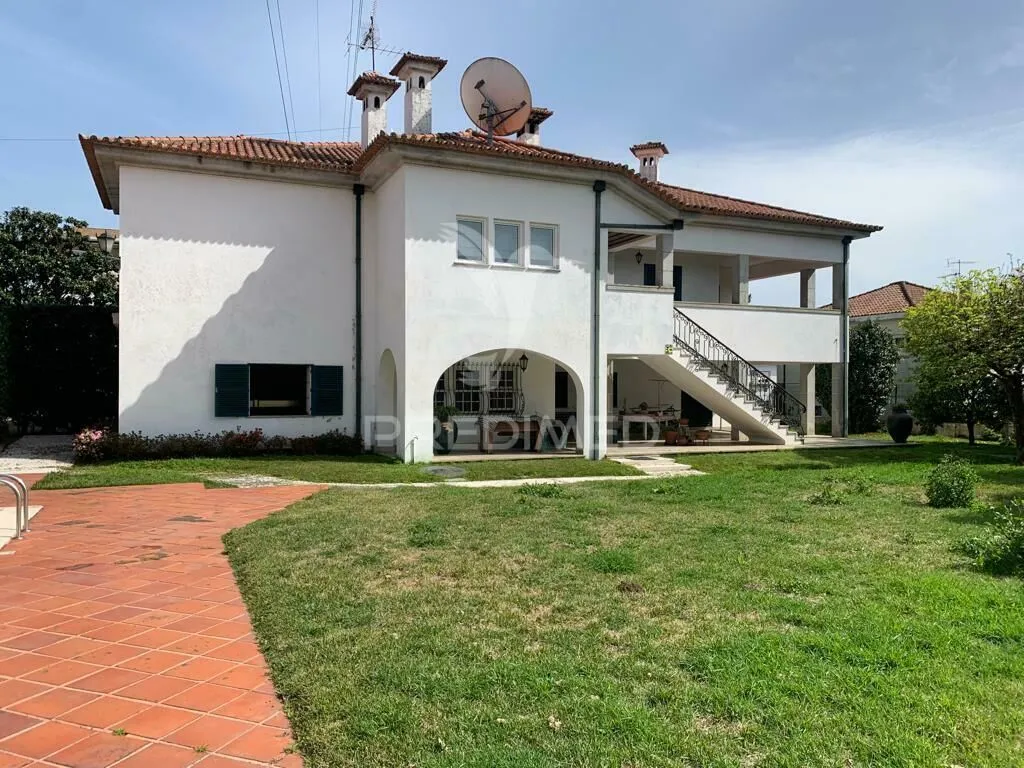moradia-t4-venda-gaviao-vila-nova-de-famalicao-braga