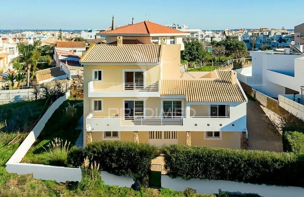 moradia-t5-venda-portimao-faro