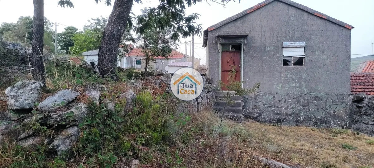 moradia-t1-venda-mezio-e-moura-morta-castro-daire-viseu