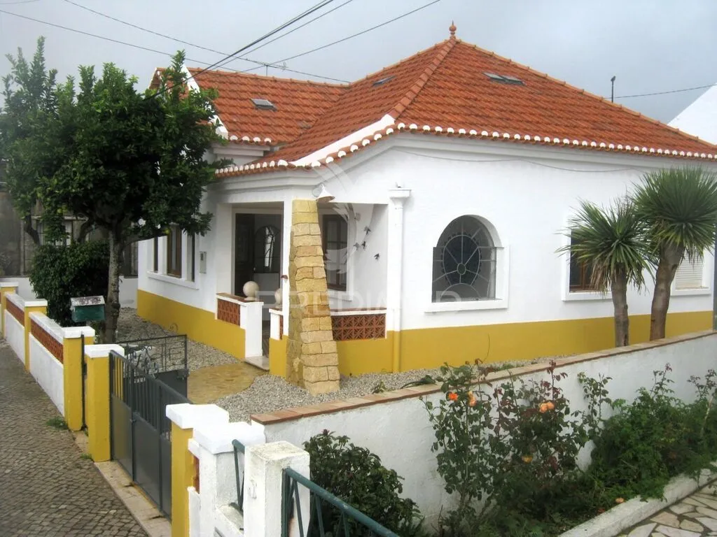 moradia-t2-venda-santiago-do-cacem-setubal