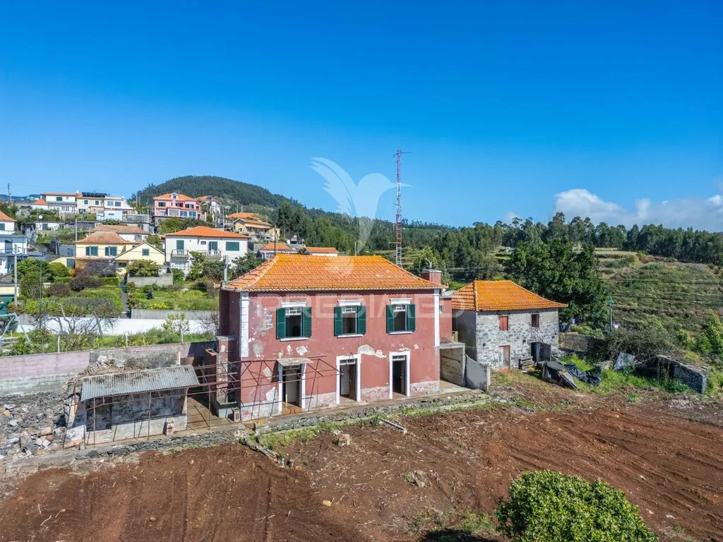 moradia-t5-venda-gaula-santa-cruz-ilha-da-madeira