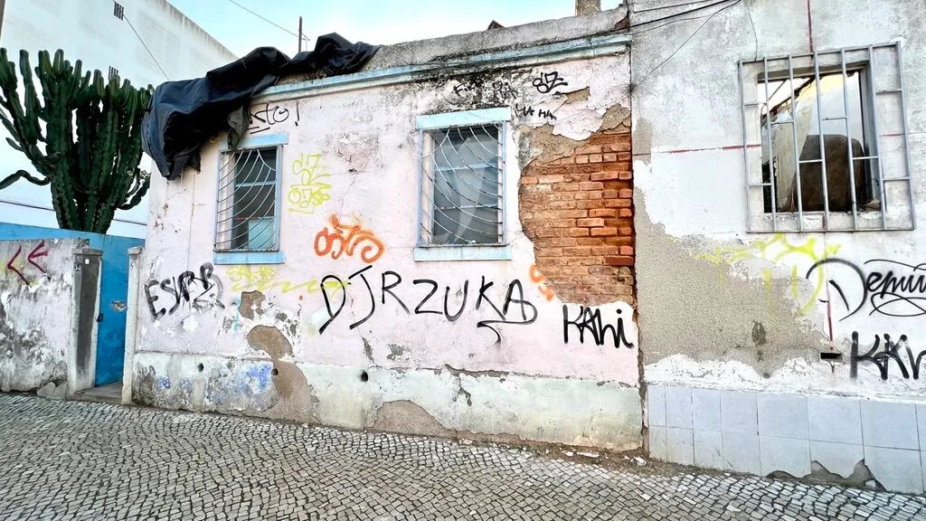 moradia-venda-almada-cova-da-piedade-pragal-e-cacilhas-almada-setubal