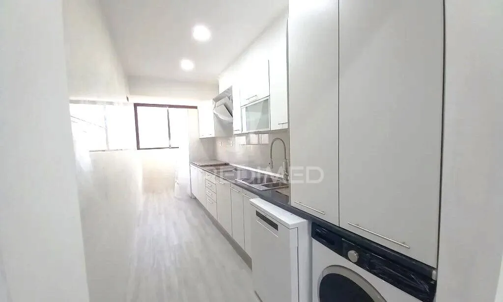 apartamento-t4-venda-costa-de-caparica-almada-setubal