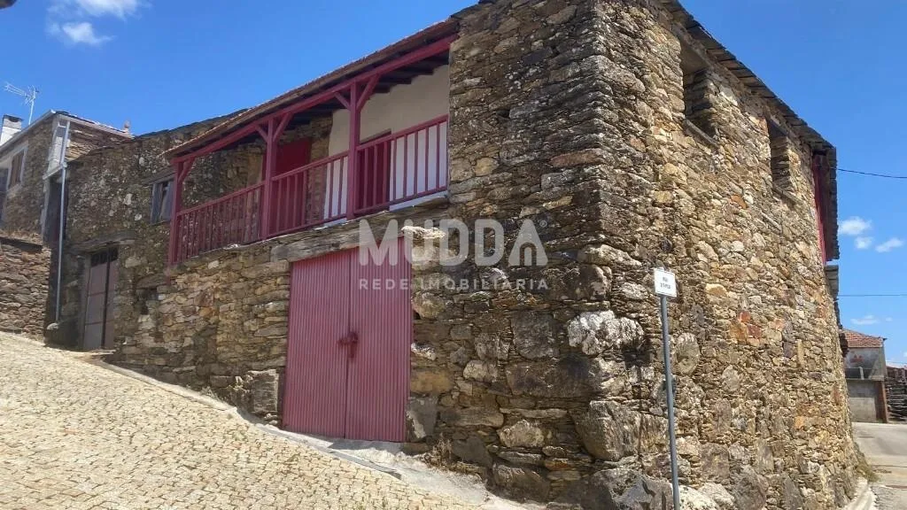 moradia-t5-venda-quiras-e-pinheiro-novo-vinhais-braganca