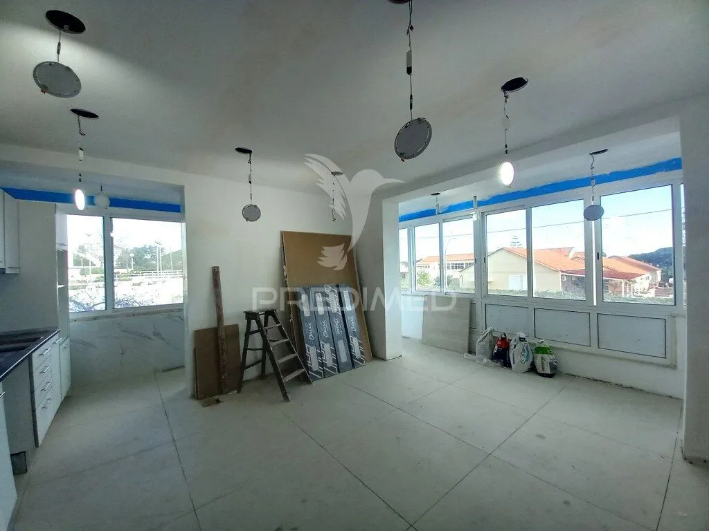 apartamento-t4-venda-laranjeiro-e-feijo-almada-setubal