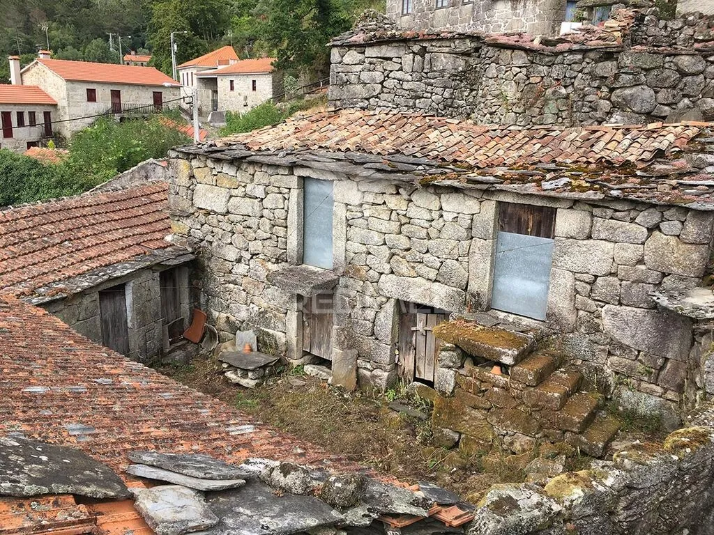 moradia-t5-venda-prestimo-e-macieira-de-alcoba-agueda-aveiro