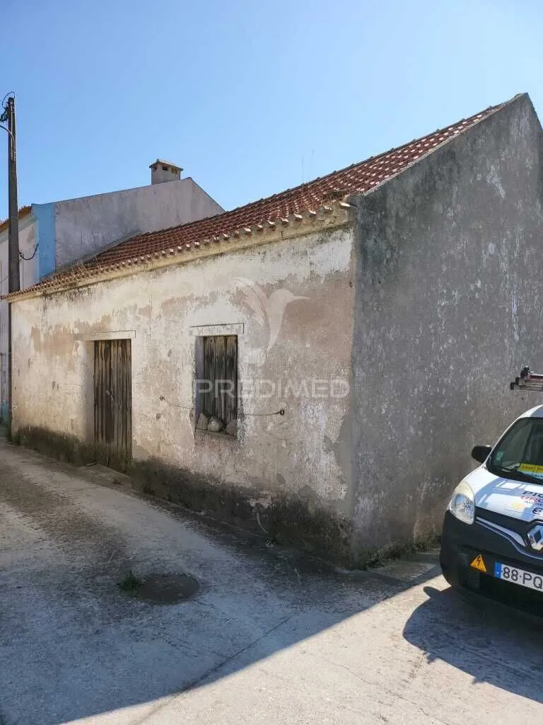 apartamento-t2-venda-s-pedro-e-santiago-s-maria-e-s-miguel-e-matacaes-torres-vedras-lisboa