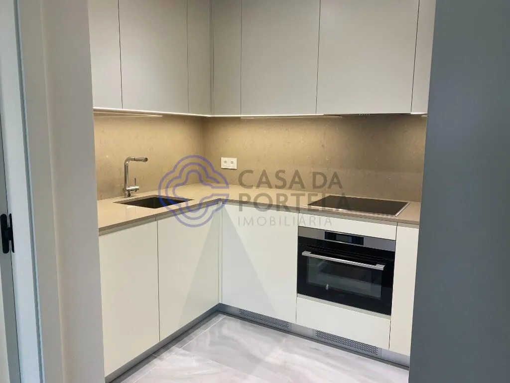 apartamento-t2-venda-mafamude-e-vilar-do-paraiso-vila-nova-de-gaia-porto