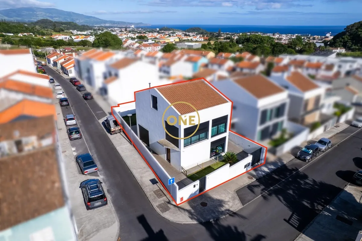moradia-t3-venda-faja-de-cima-ponta-delgada-ilha-de-sao-miguel