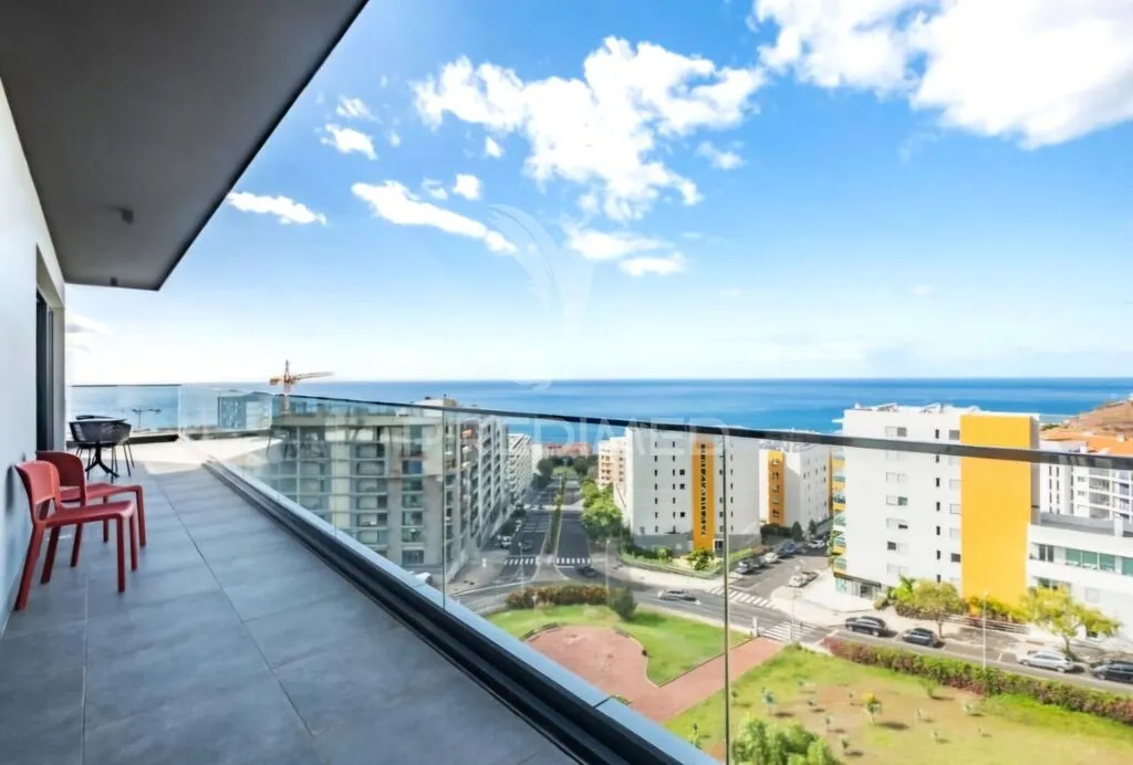 apartamento-t3-venda-sao-martinho-funchal-ilha-da-madeira