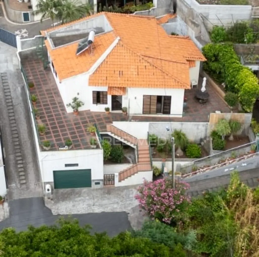 moradia-t3-venda-canico-santa-cruz-ilha-da-madeira