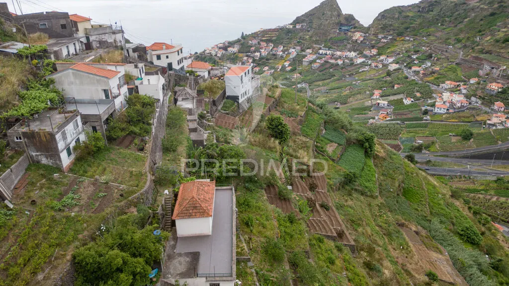 moradia-t3-venda-camara-de-lobos-ilha-da-madeira