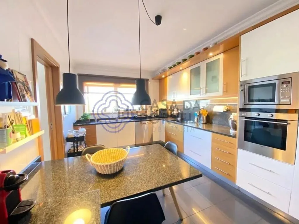 apartamento-t4-venda-mafamude-e-vilar-do-paraiso-vila-nova-de-gaia-porto