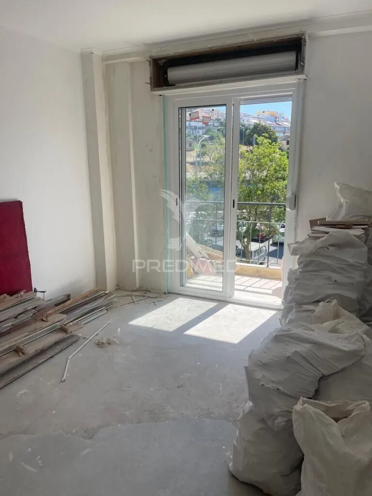 apartamento-t3-venda-aguas-livres-amadora-lisboa