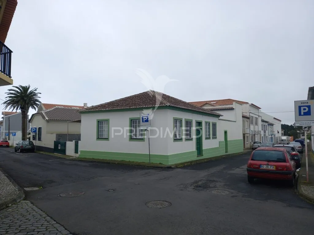 moradia-t4-venda-praia-da-vitoria-santa-cruz-praia-da-vitoria-ilha-terceira