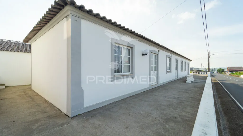 moradia-t5-venda-cabo-da-praia-praia-da-vitoria-ilha-terceira
