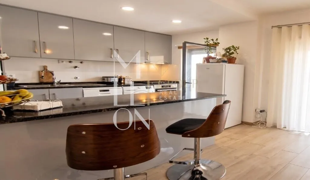 apartamento-t2-venda-armacao-de-pera-silves-faro