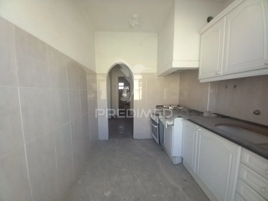 apartamento-t1-venda-baixa-da-banheira-e-vale-da-amoreira-moita-setubal