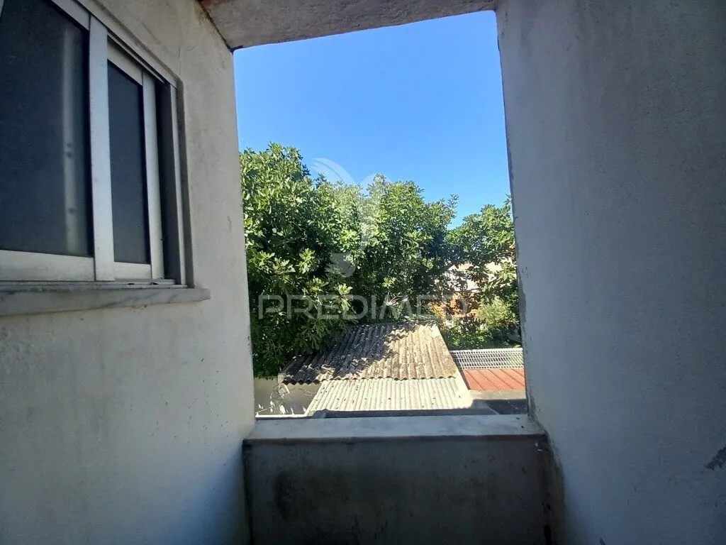apartamento-t1-venda-baixa-da-banheira-e-vale-da-amoreira-moita-setubal