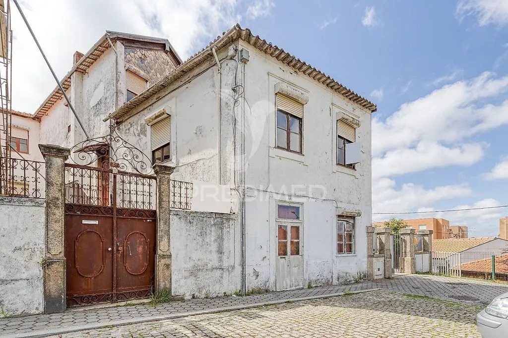 moradia-t5-venda-santa-marinha-e-sao-pedro-da-afurada-vila-nova-de-gaia-porto
