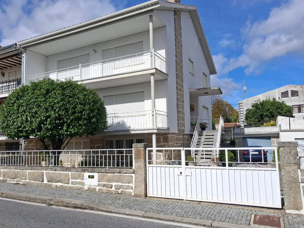 moradia-t5-venda-oliveira-do-hospital-e-sao-paio-de-gramacos-oliveira-do-hospital-coimbra