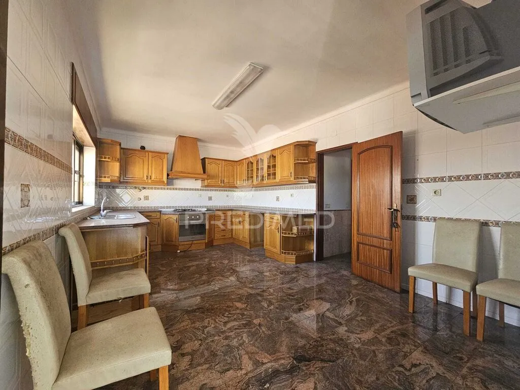 apartamento-t4-venda-gaio-rosario-e-sarilhos-pequenos-moita-setubal
