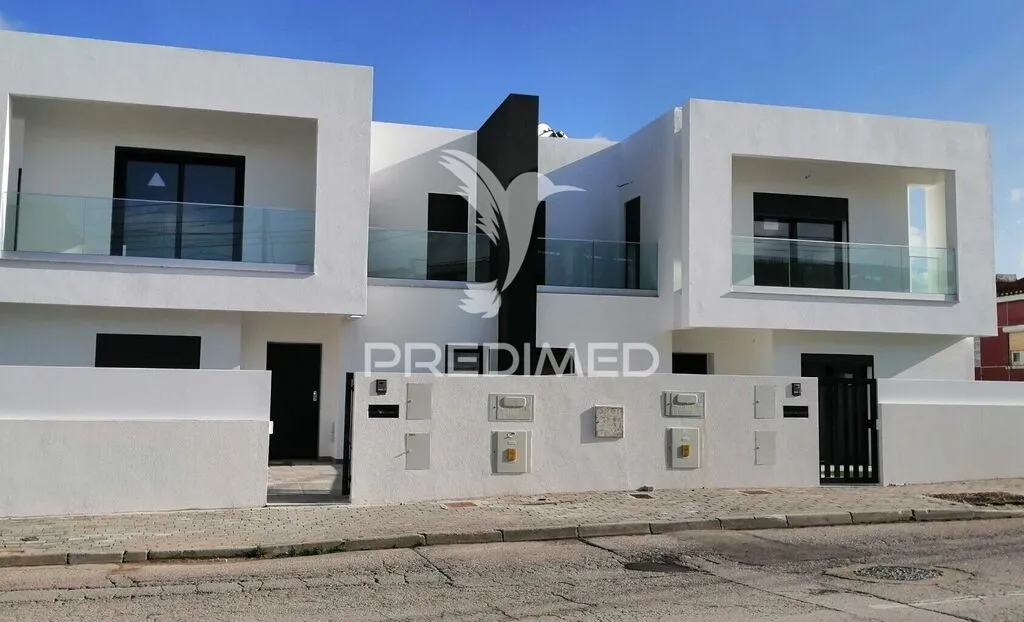moradia-t4-venda-corroios-seixal-setubal