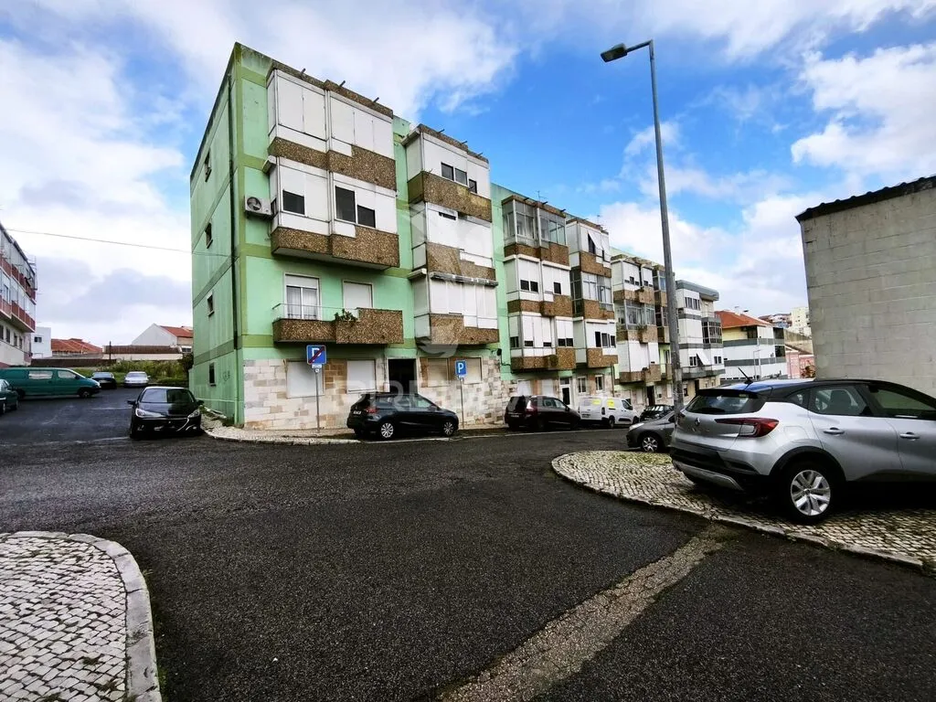 apartamento-t2-venda-aguas-livres-amadora-lisboa