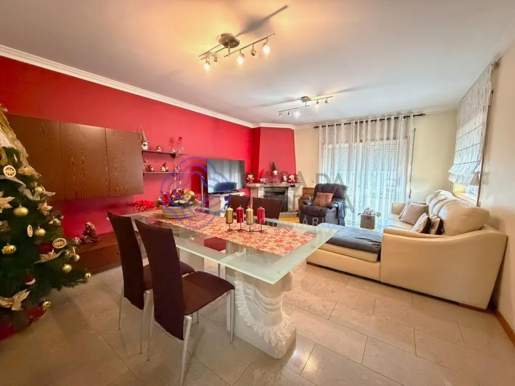 moradia-t3-venda-campo-e-sobrado-valongo-porto