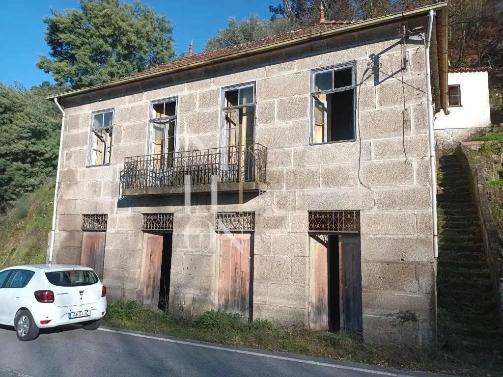 moradia-t3-venda-lufrei-amarante-porto