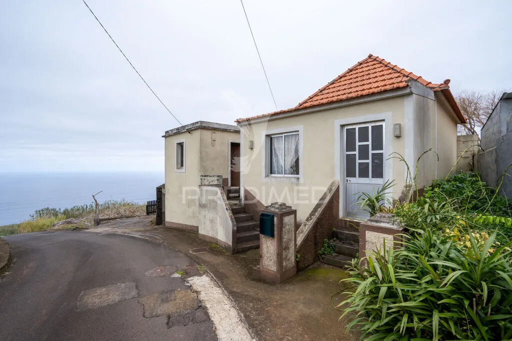 moradia-t3-venda-porto-moniz-ilha-da-madeira