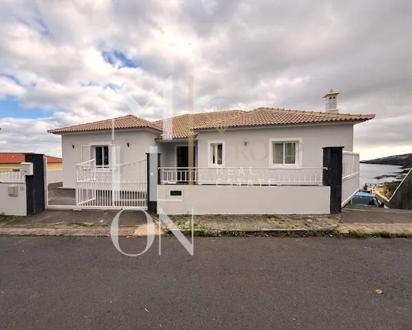 moradia-t3-venda-santa-cruz-ilha-da-madeira