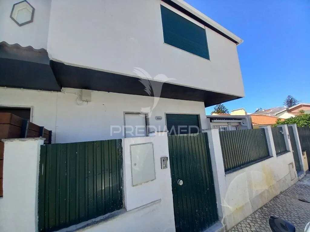 moradia-t3-venda-carcavelos-e-parede-cascais-lisboa