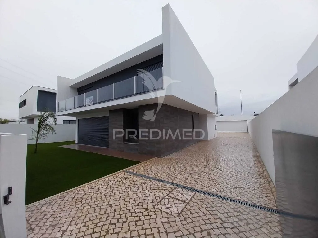 moradia-t5-venda-entroncamento-santarem