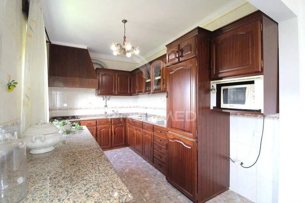apartamento-t2-venda-cercal-santiago-do-cacem-setubal