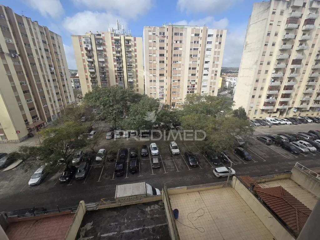 apartamento-t3-venda-carregado-e-cadafais-alenquer-lisboa