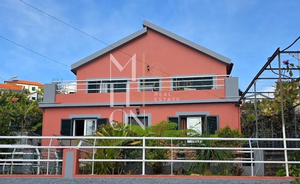 moradia-t4-venda-sao-martinho-funchal-ilha-da-madeira