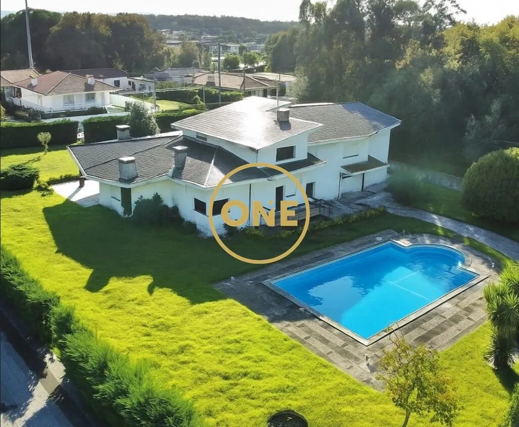 moradia-t5-venda-ruivaes-e-novais-vila-nova-de-famalicao-braga