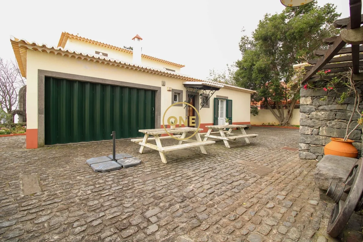 moradia-t5-venda-canhas-ponta-do-sol-ilha-da-madeira