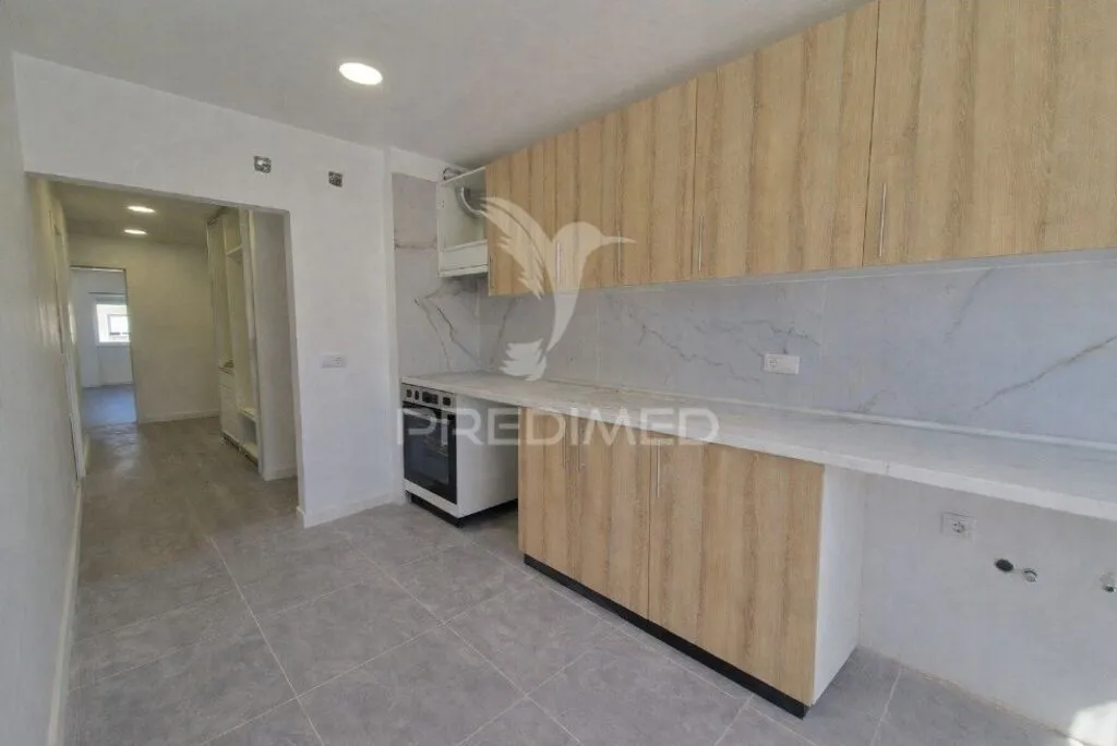 apartamento-t3-venda-baixa-da-banheira-e-vale-da-amoreira-moita-setubal