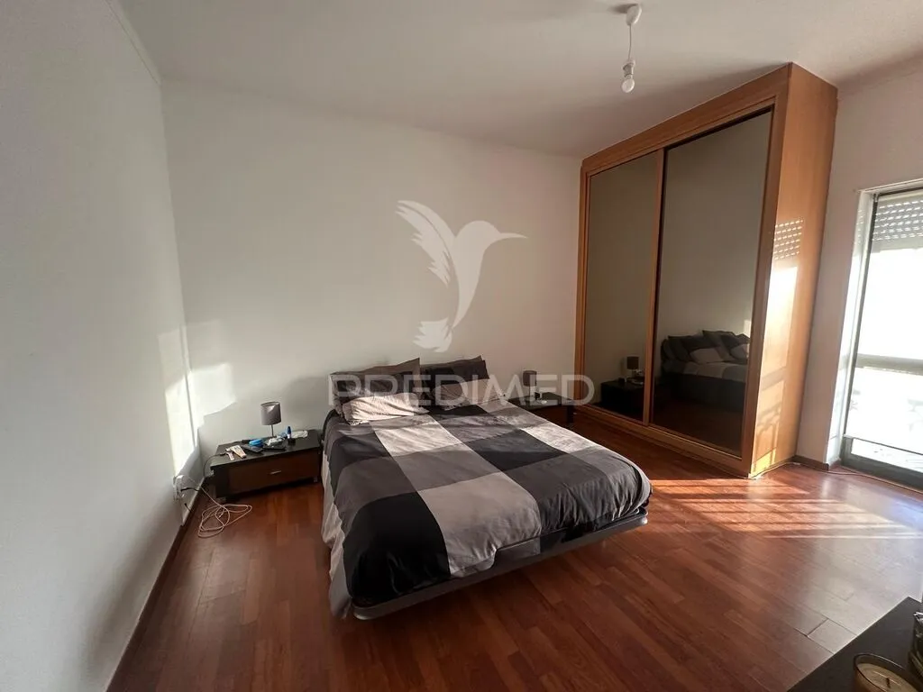 apartamento-t2-venda-santo-antonio-da-charneca-barreiro-setubal