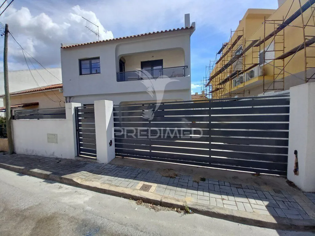 moradia-t5-venda-amora-seixal-setubal