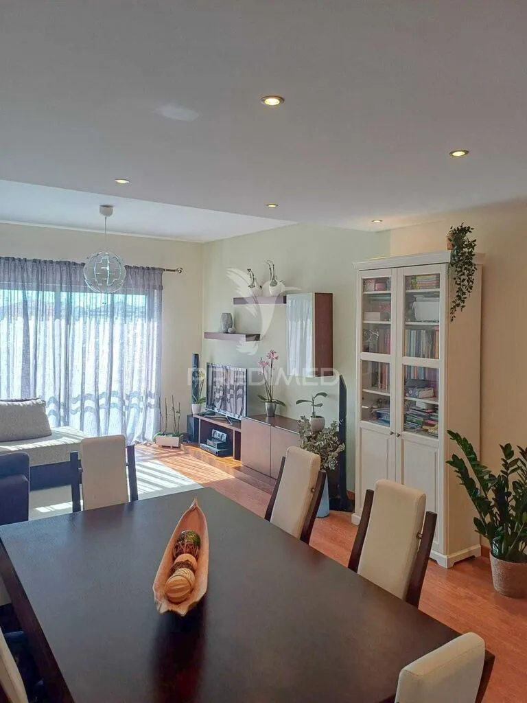 apartamento-t2-venda-fernao-ferro-seixal-setubal