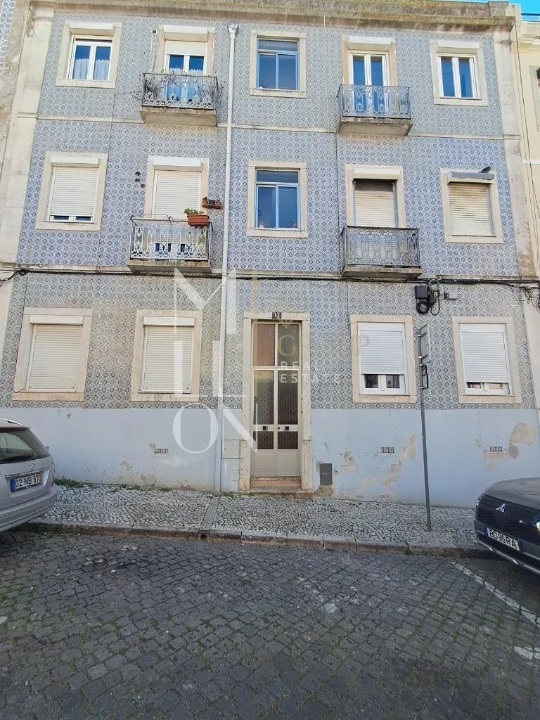 apartamento-t2-venda-sao-vicente-lisboa