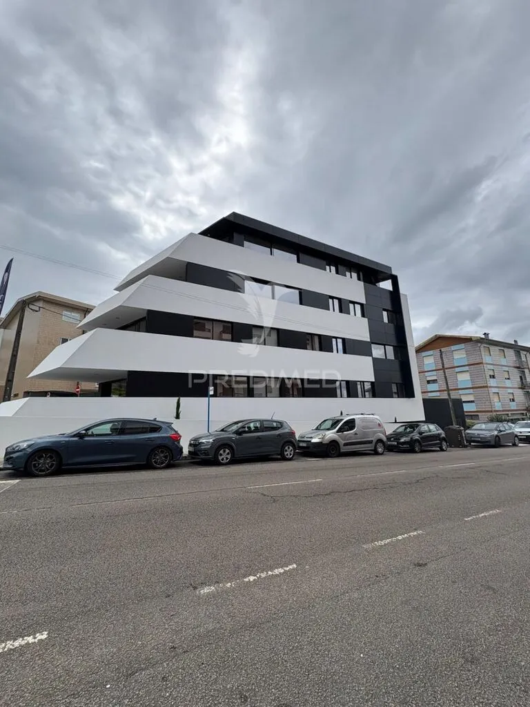 apartamento-t3-venda-gondomar-sao-cosme-valbom-e-jovim-gondomar-porto