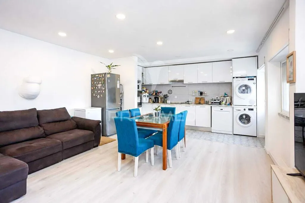 apartamento-t2-venda-laranjeiro-e-feijo-almada-setubal