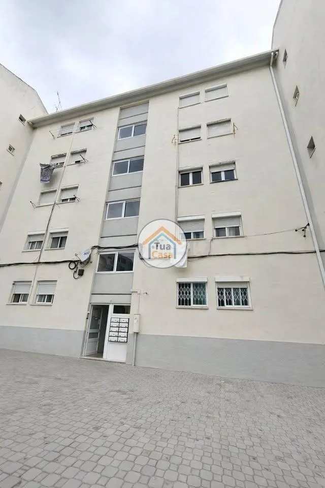 apartamento-t3-venda-laranjeiro-e-feijo-almada-setubal