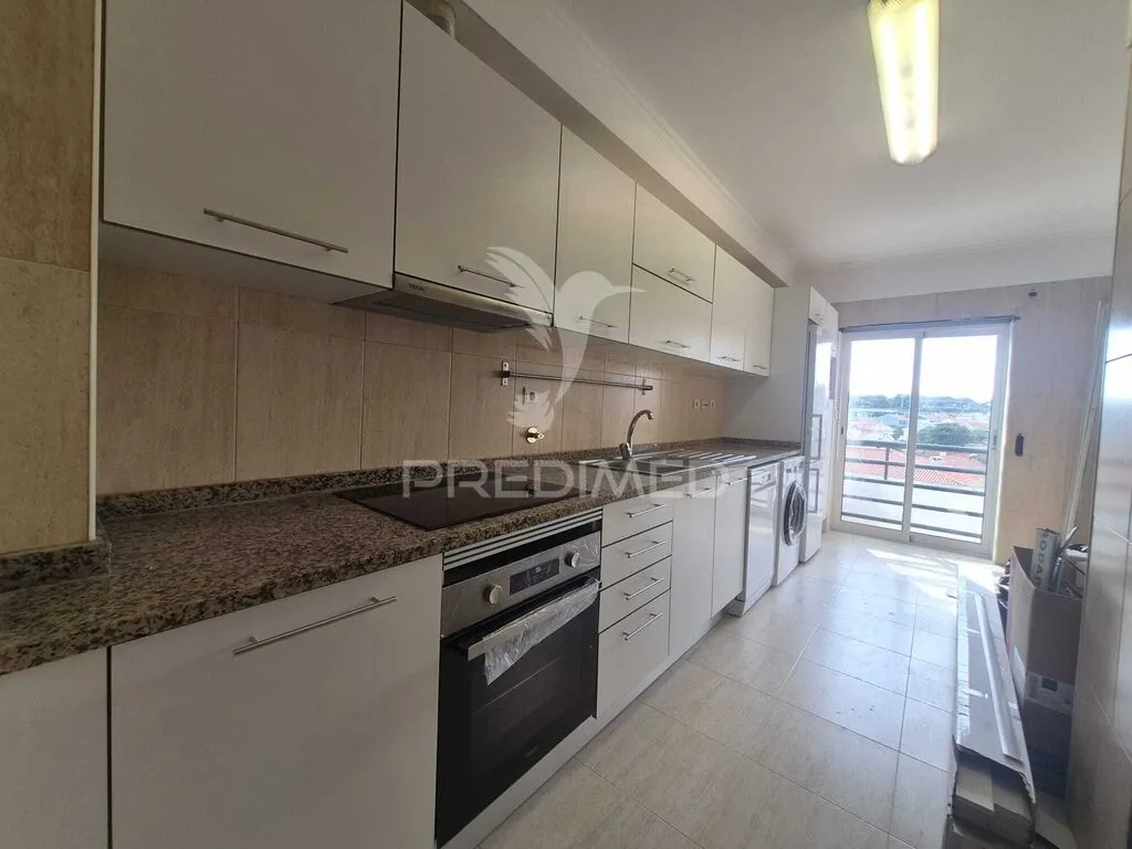 apartamento-t2-venda-laranjeiro-e-feijo-almada-setubal
