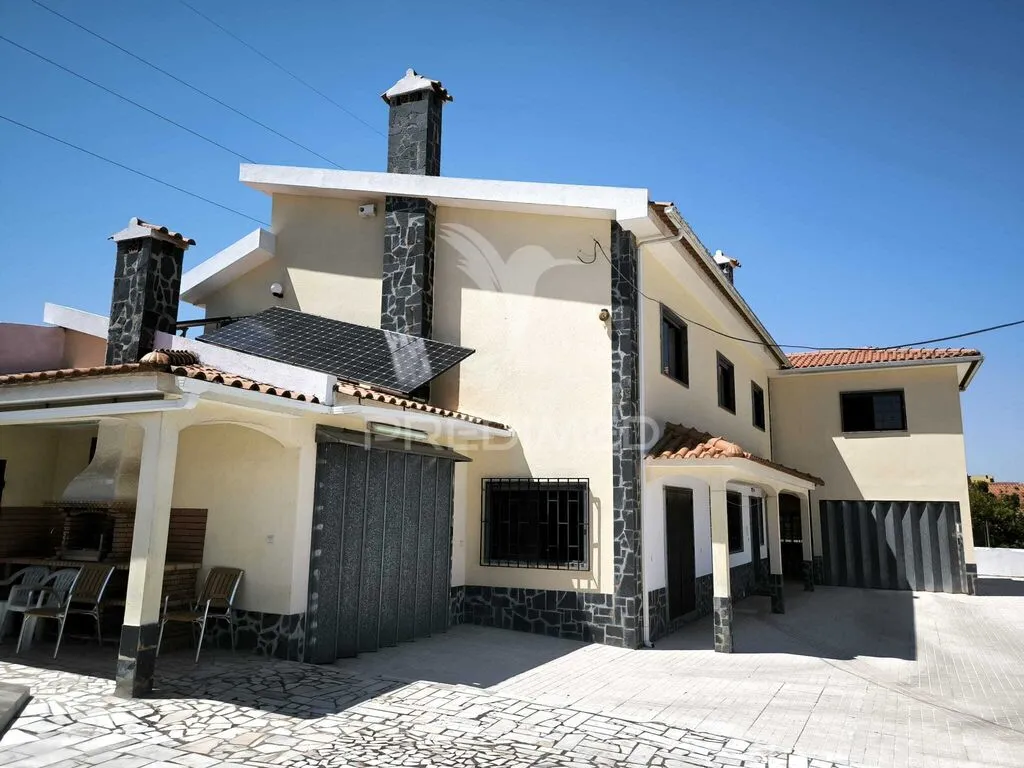 moradia-t4-venda-quinta-do-conde-sesimbra-setubal