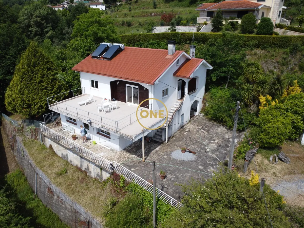 moradia-t5-venda-valdreu-vila-verde-braga